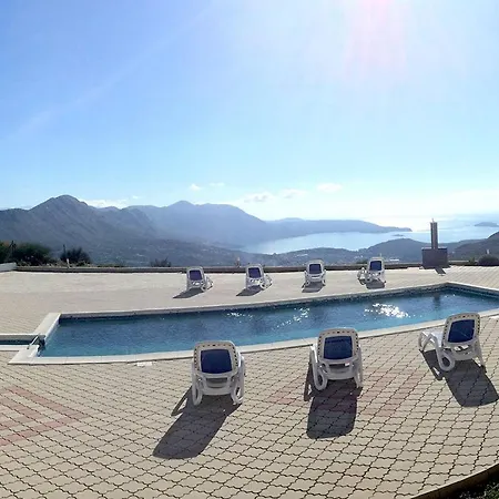 Luxury Petra * Ravno