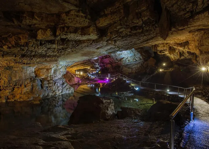 Luxury Petra * Ravno